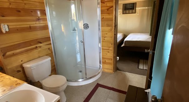 DeckHouse Bath Room